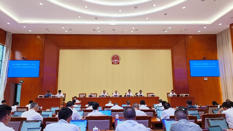 1蒙自市人大常委会对十件惠民实事进行满意度测评.jpg