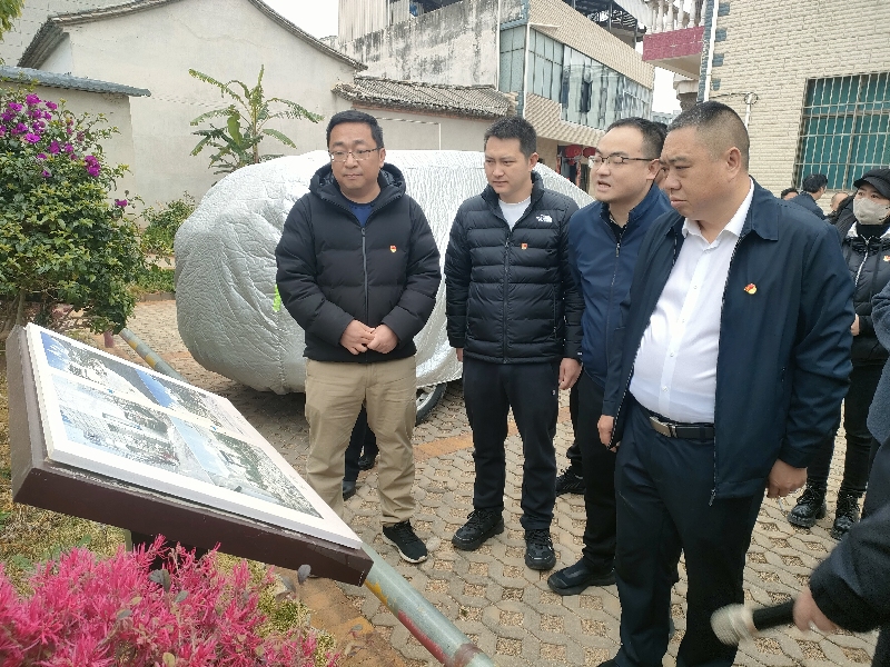 1马宁带领社区干部外出学习先进地区集体经济发展经验.jpg