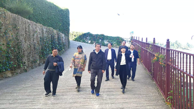 首页 人大要闻 正文孙广益首先介绍了州人大常委会